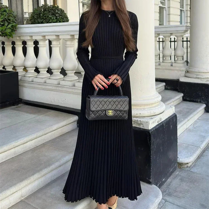 Long Knitted Dress With Lace-up