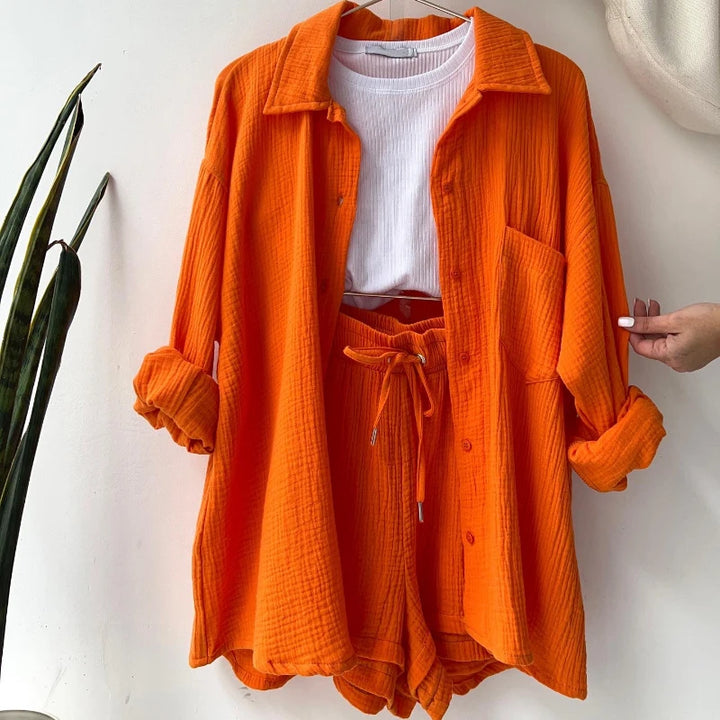 Complete two-piece summer set